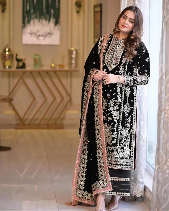 🌙 Elegant Eid Collection for Women 2026 | Poshak Mahal