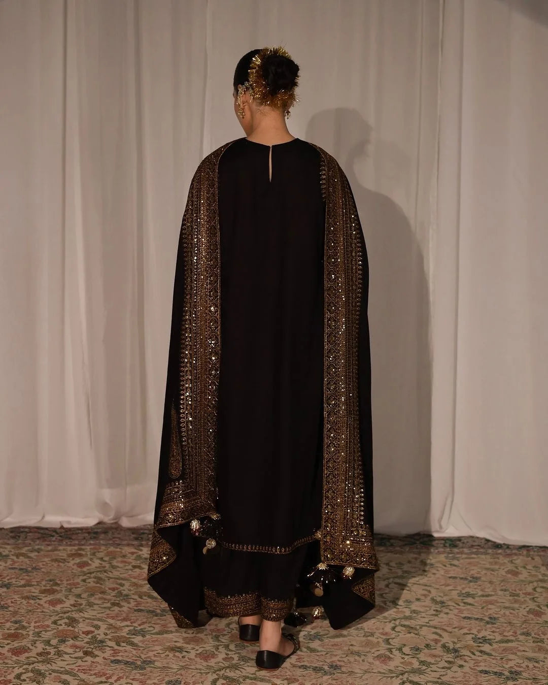 Shaheen Black